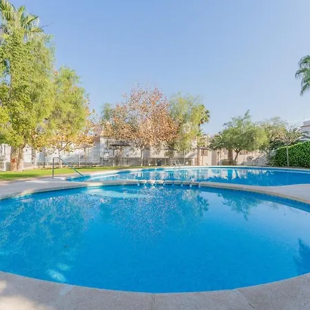 First Line First Line * Gran Alacant